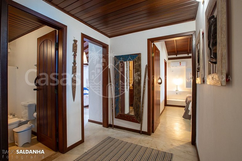 Casa Girassol - Casa com vista mar em condominio à beira mar